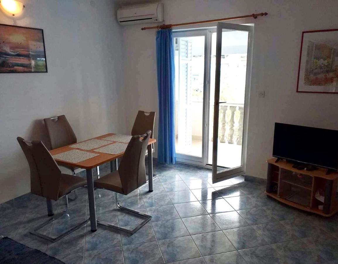 Apartments Leo بيتريتْشاني المظهر الخارجي الصورة